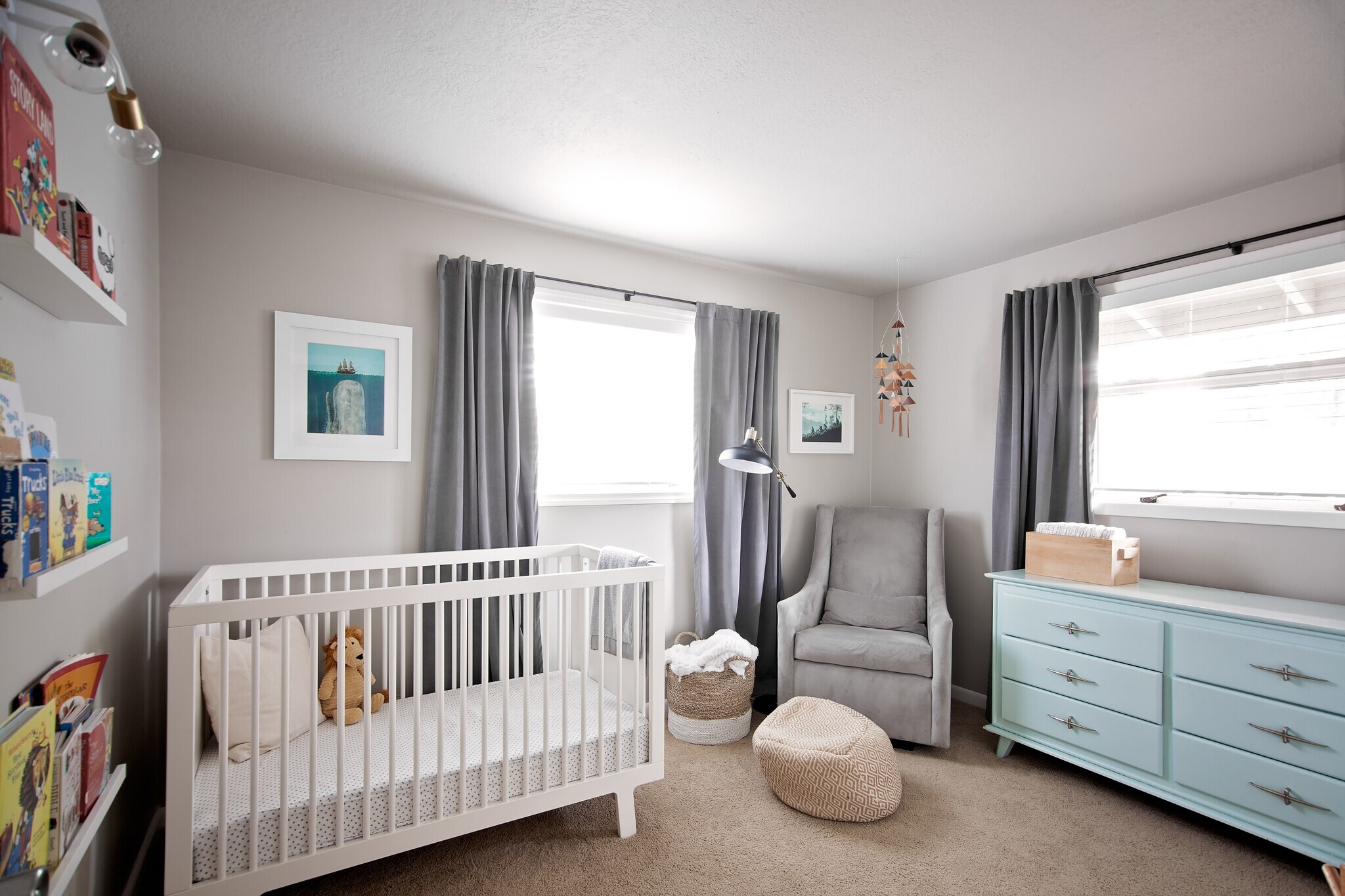 Building Photo - 12650 SW Park Way