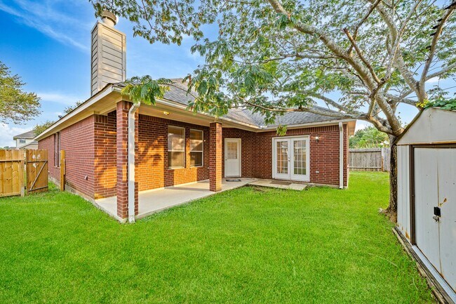 Building Photo - 4815 Plum Forest Rd