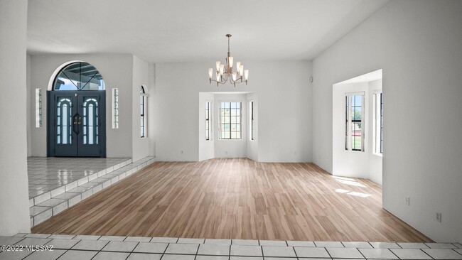 Building Photo - 2051 N Apache Blvd