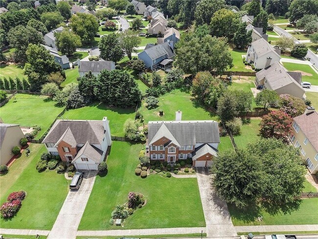 Building Photo - 7810 Brookwood Way