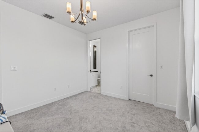 Building Photo - 17222 Blue Bayou Dr