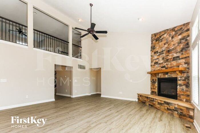 Building Photo - 866 Emerald Dr