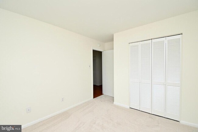 Building Photo - 13703 Pennsboro Dr