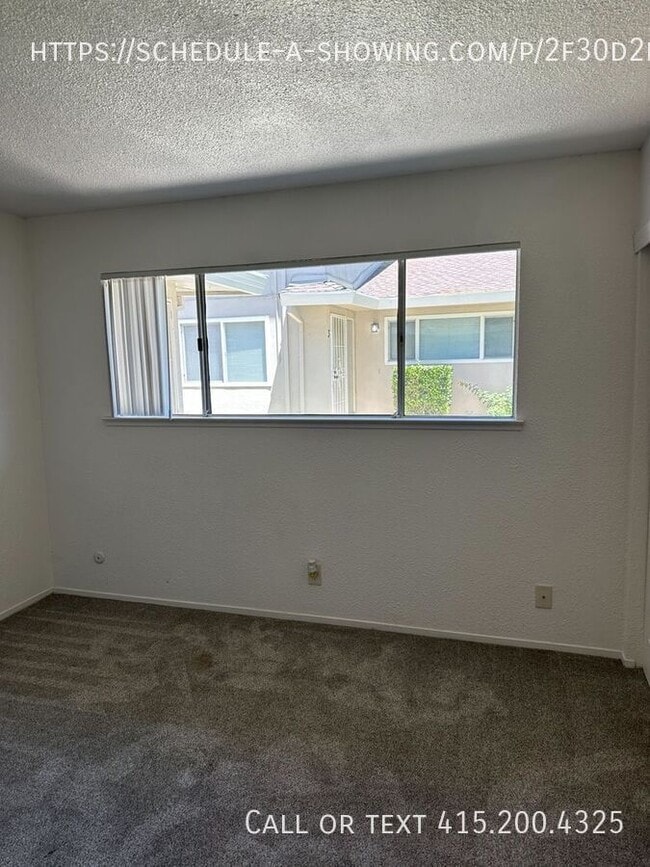 Building Photo - 4513 Greenholme Dr