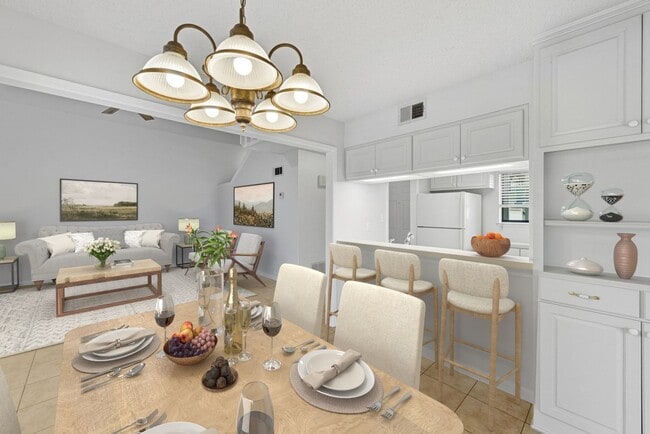 Building Photo - Available Now: Nestled in the Heart of Golf Course in Woodcreek