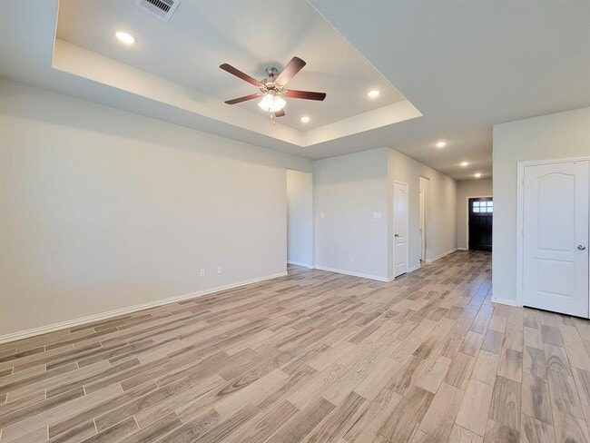 Building Photo - 31419 Horseshoe Meadow Bend Ln