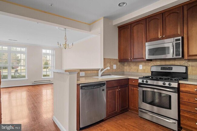 Building Photo - 4610 Battenburg Ln