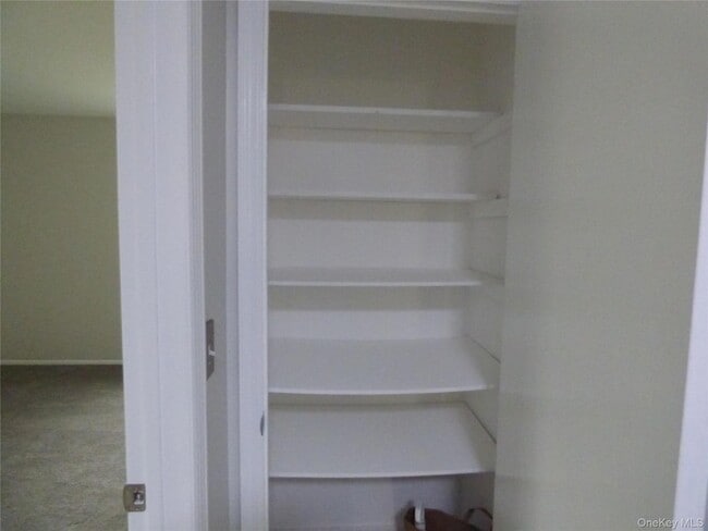 Building Photo - 2944 New York 17k Unit B