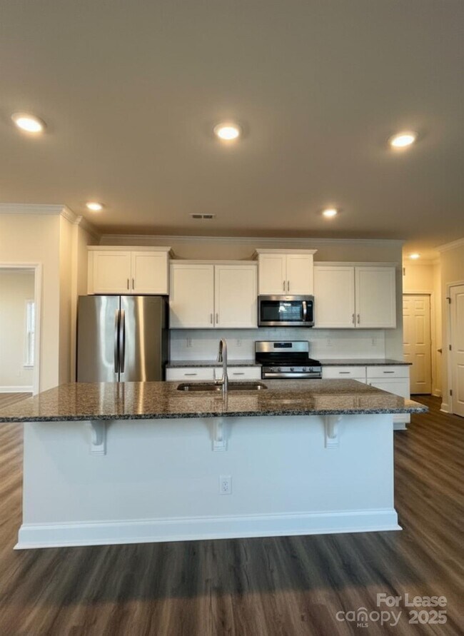 Building Photo - 4394 Bronze Blvd