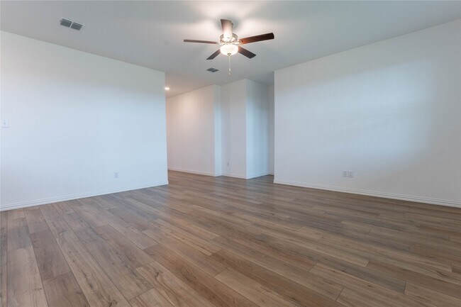 Building Photo - 3616 Mallard Wy