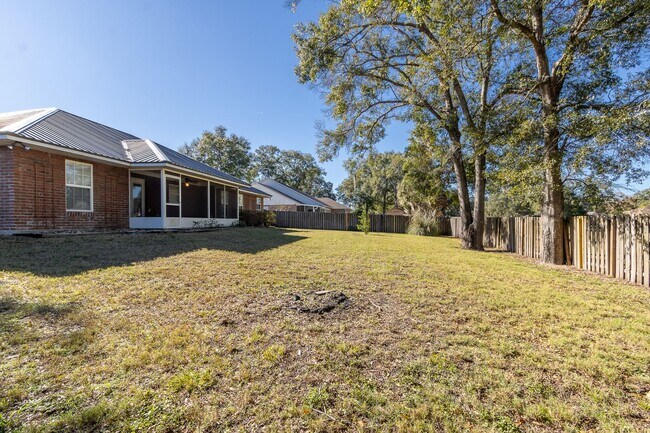 Building Photo - Charming 3BR/2BA Brick Home in the Heart of Newberry – Spacious, Stylish & Move-In Ready!