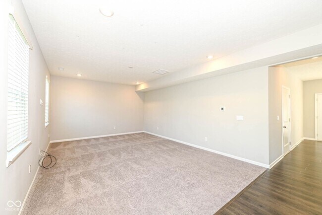 Building Photo - 1357 Agogo Way