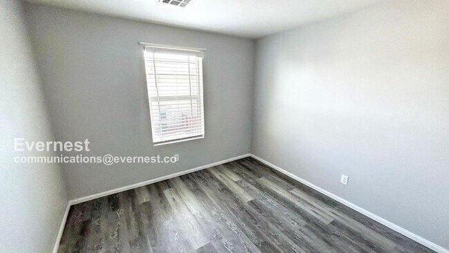 Building Photo - 10228 Ruggles Mansion Ave