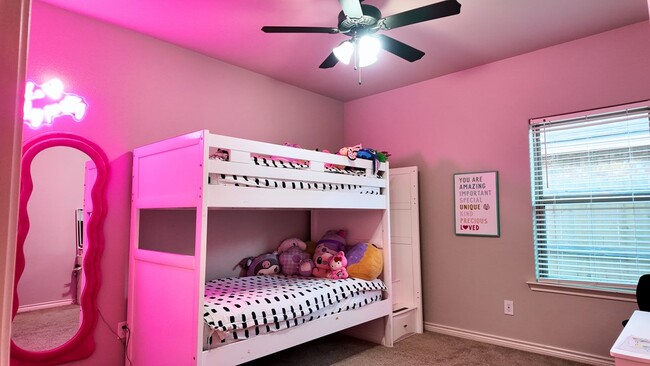 Building Photo - 5704 Winchester Ave