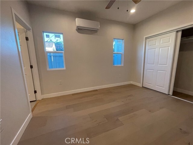 Building Photo - 623 E Elm St