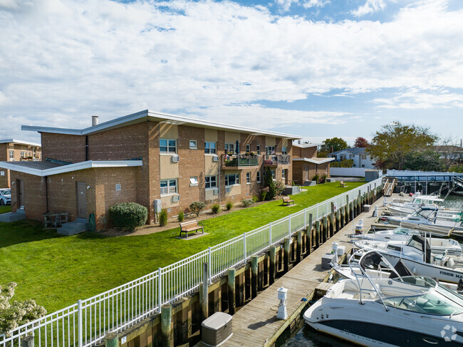 Building Photo - Ocean Harbor Club Apartments