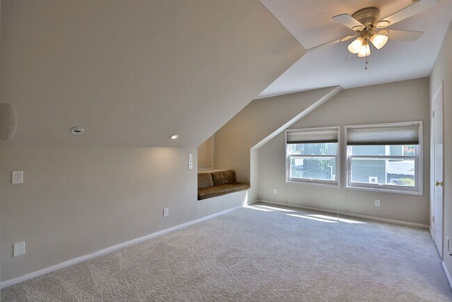 Building Photo - 1020 Madison Ave