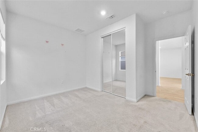 Building Photo - 4688 Florence Dr