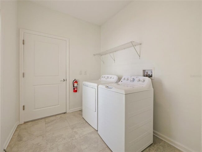 Building Photo - 3109 Aqua Virgo Loop