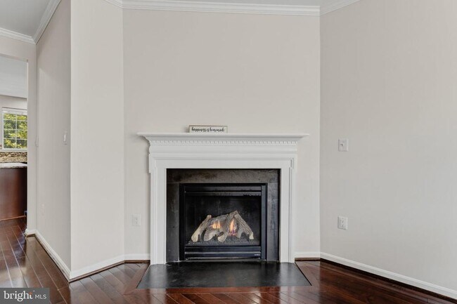 Building Photo - 24837 Mason Dale Terrace