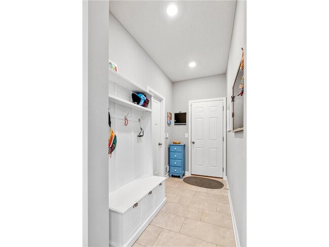 Building Photo - 4 Bed 3 Bath Dreamhouse in Eagan