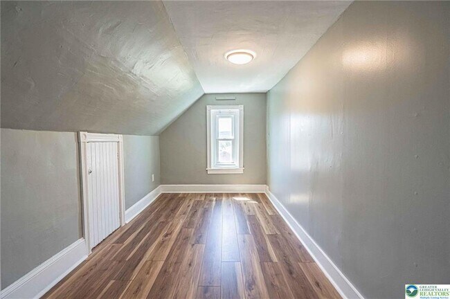 Building Photo - 34 E Washington Ave