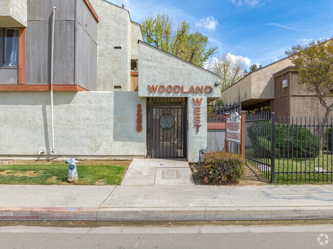 Building Photo - Valhalla Apartments
