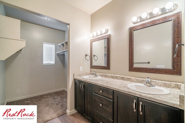Building Photo - 4 Bedroom Home In The Villas At Sienna Hills