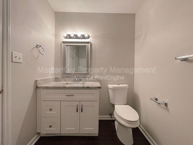 Building Photo - 3002 Appling Way