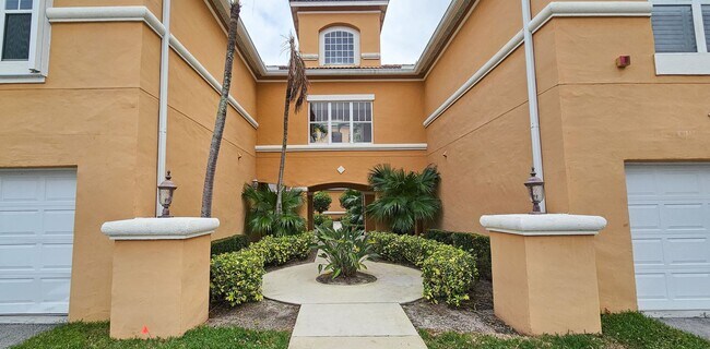 Primary Photo - 1 bedroom condo in a resort like community