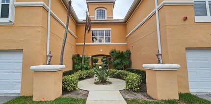 Building Photo - 1 bedroom condo in a resort like community