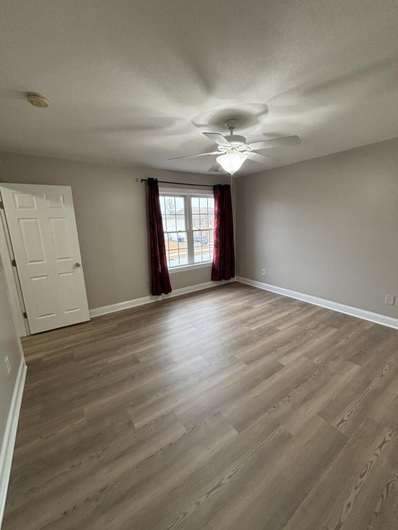 Building Photo - 3920 Sedona Dr