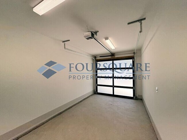 Building Photo - Modern 4-Bed Townhome with Designer Finishes, Dual Balconies & EV-Ready Garage – Inside the Beltl...