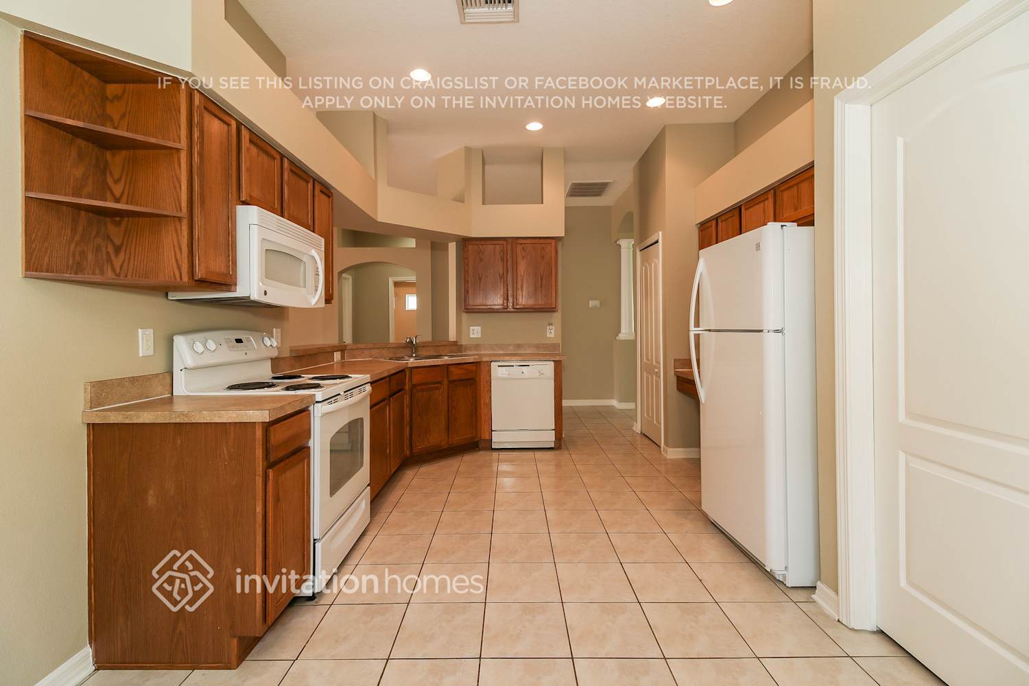 Building Photo - 449 Stone Briar Dr