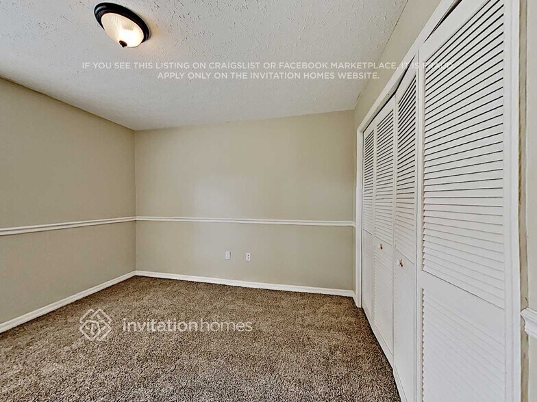 Building Photo - 3811 Northridge Dr