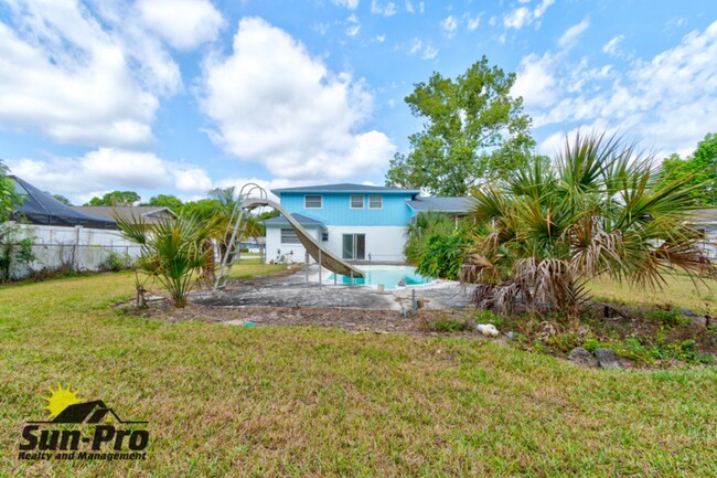 Building Photo - 2903 Lantern Dr