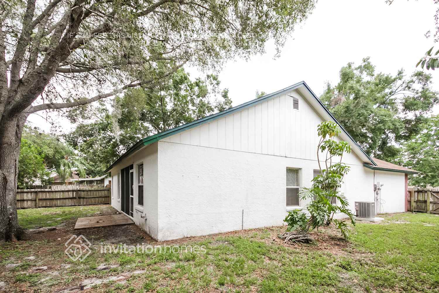 Building Photo - 515 49th St E