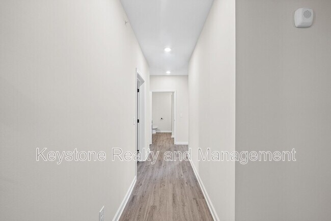 Building Photo - 15 D-112 Millswood Drive