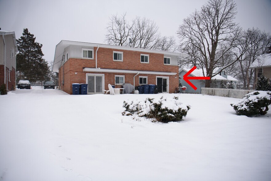 Building Photo - 912 Chestnut St