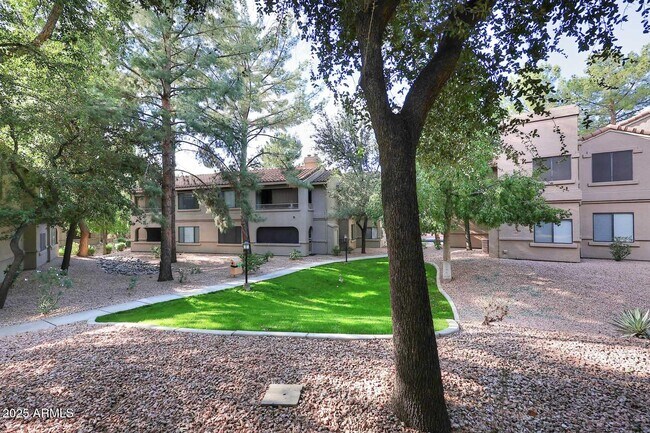 Building Photo - 15050 N Thompson Peak Pkwy