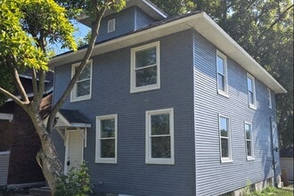 Building Photo - 762 E Station St