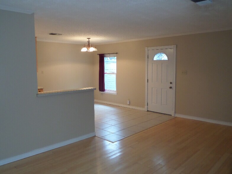 Dining Area - 6839 Arbor Springs Dr