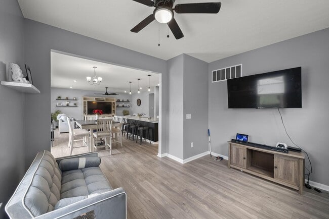 Building Photo - 1059 Honeycomb Ln