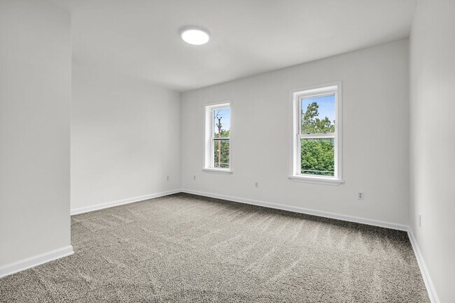 Building Photo - 1050 W Nesquehoning St