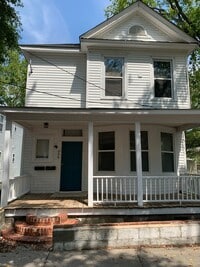 Building Photo - 806 N 5th Ave