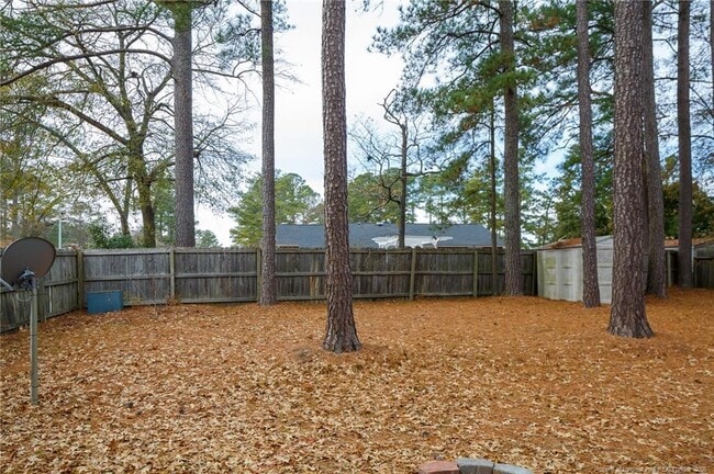 Building Photo - 1824 Geiberger Dr