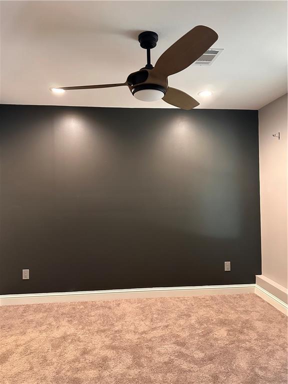 Building Photo - 2754 Dayview Ln