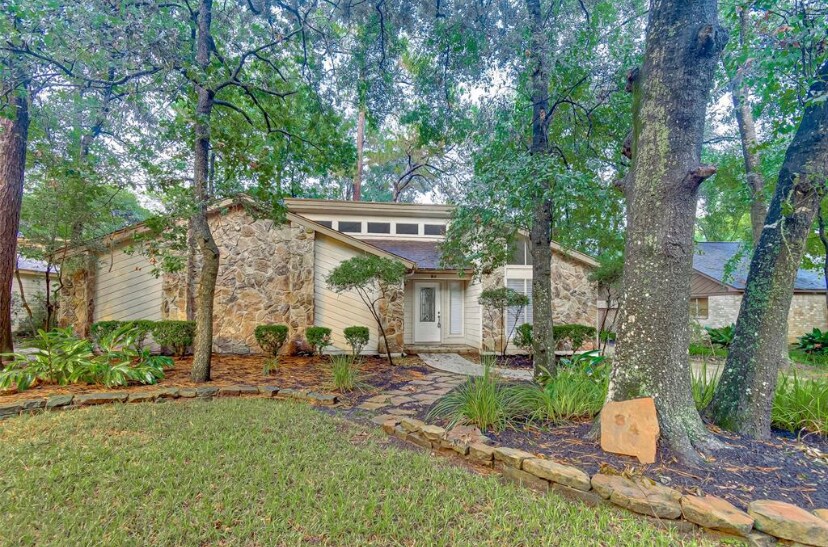 Building Photo - 84 Woodhaven Wood Dr