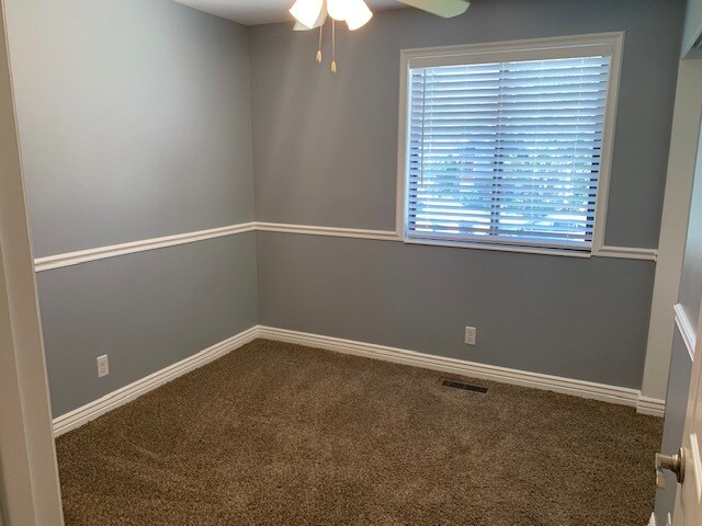 Building Photo - 5775 W Chantilly Cir