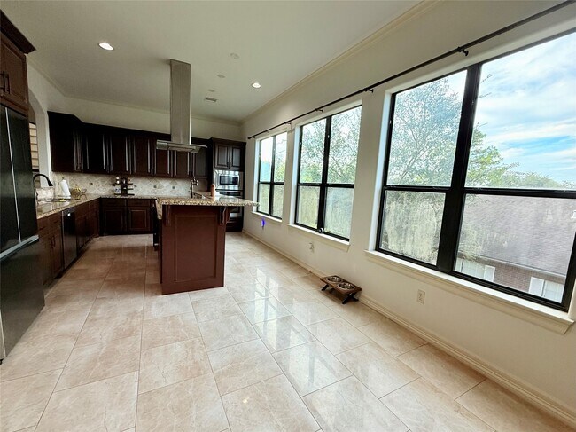 Building Photo - 11206 Mattina Dr